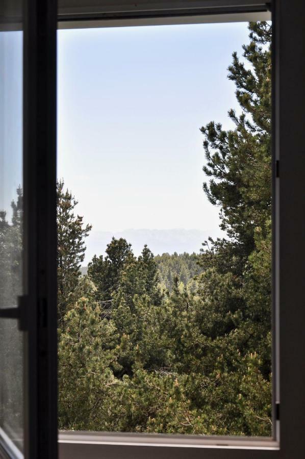 Airelles, Bel Appartement Cadre Naturel, Loggia Et Vue Montagne Font-Romeu-Odeillo-Via Bagian luar foto